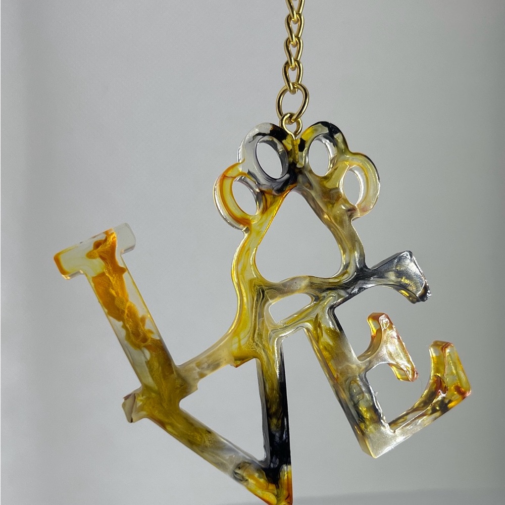 Calico resin love keychain